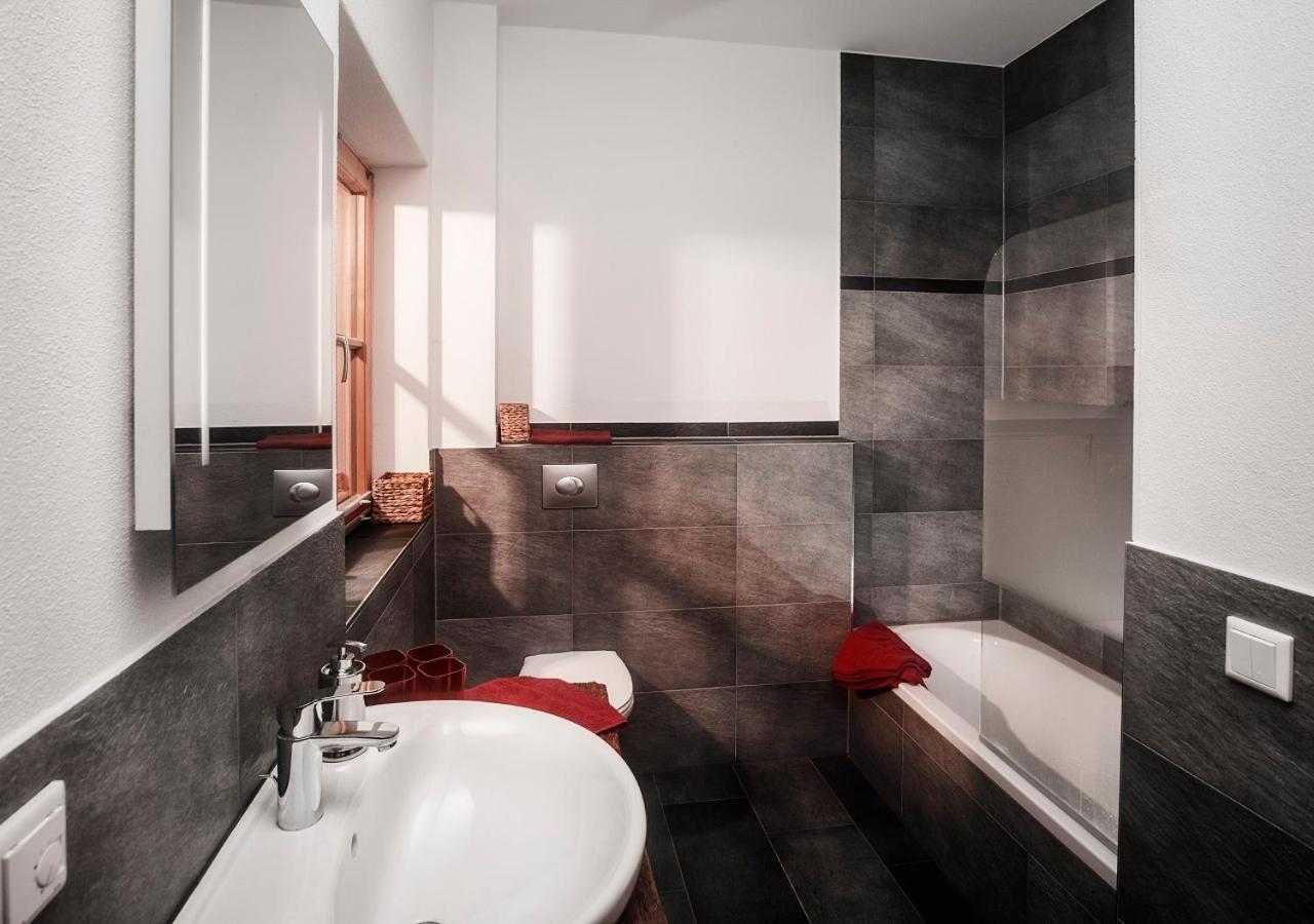 Ferienwohnung Glaserhaeusl Seeblick シュリールゼー エクステリア 写真